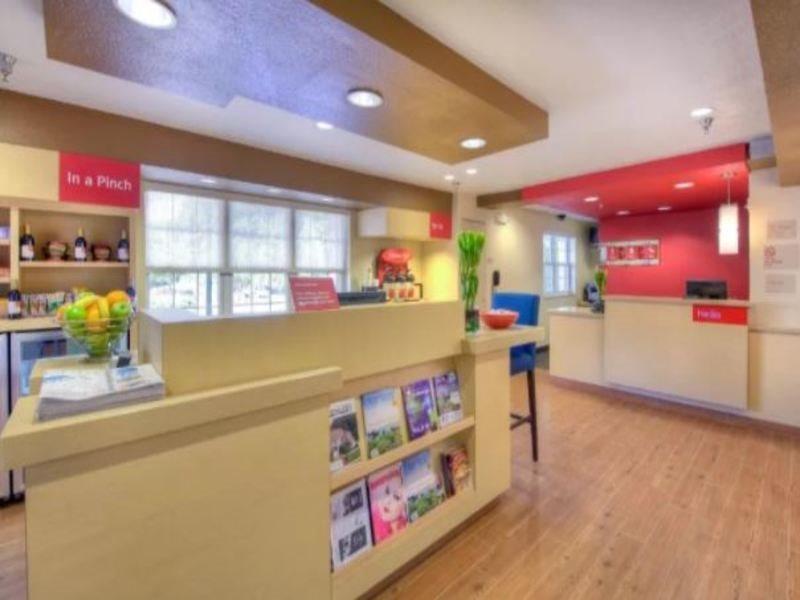 Towneplace Suites Raleigh Cary/Weston Parkway Eksteriør bilde