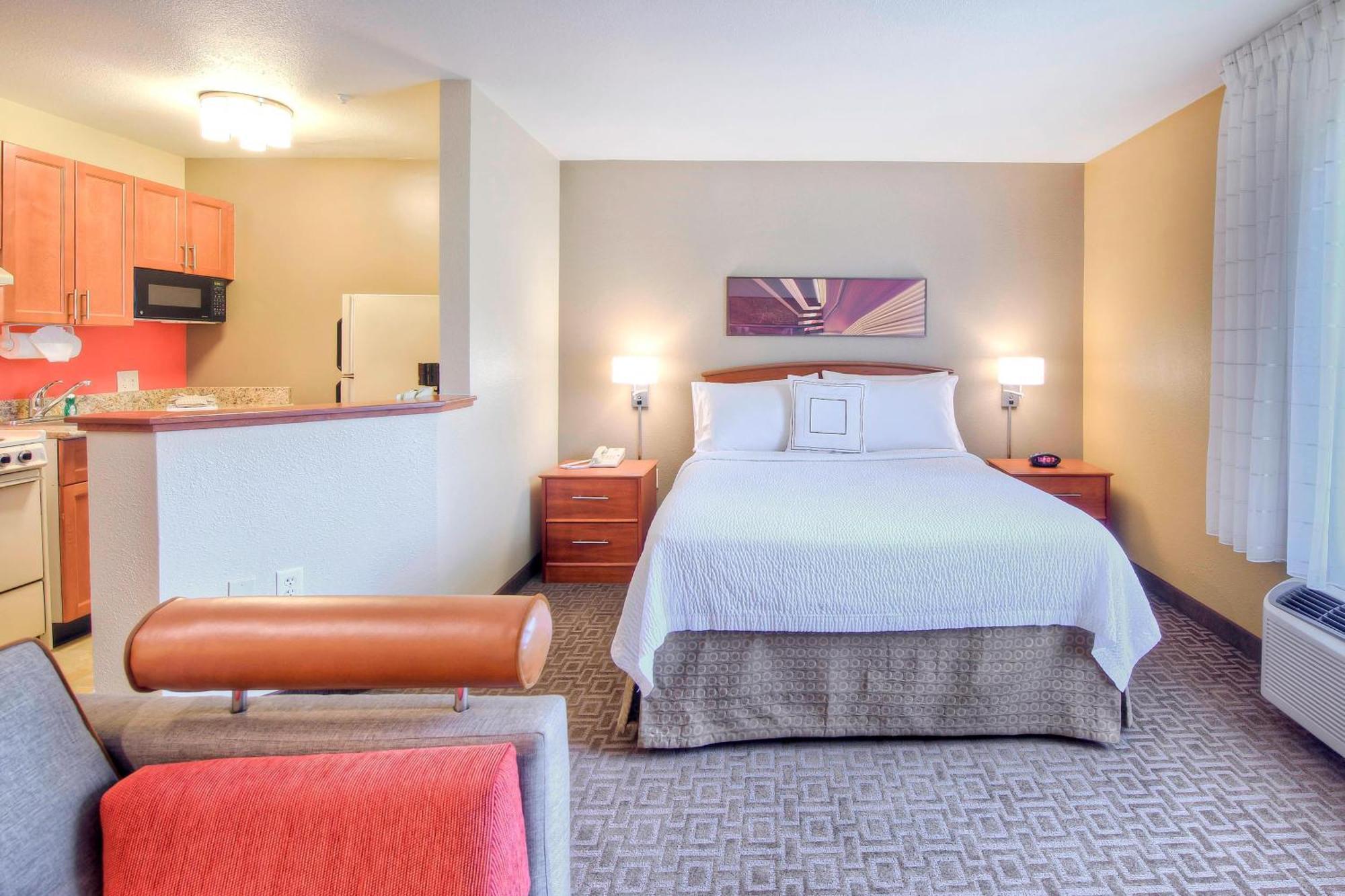 Towneplace Suites Raleigh Cary/Weston Parkway Eksteriør bilde