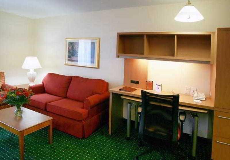 Towneplace Suites Raleigh Cary/Weston Parkway Rom bilde