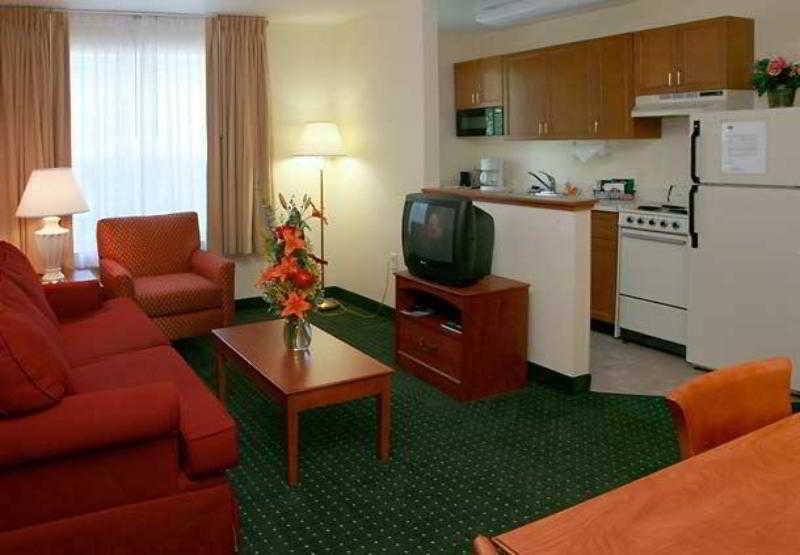Towneplace Suites Raleigh Cary/Weston Parkway Rom bilde
